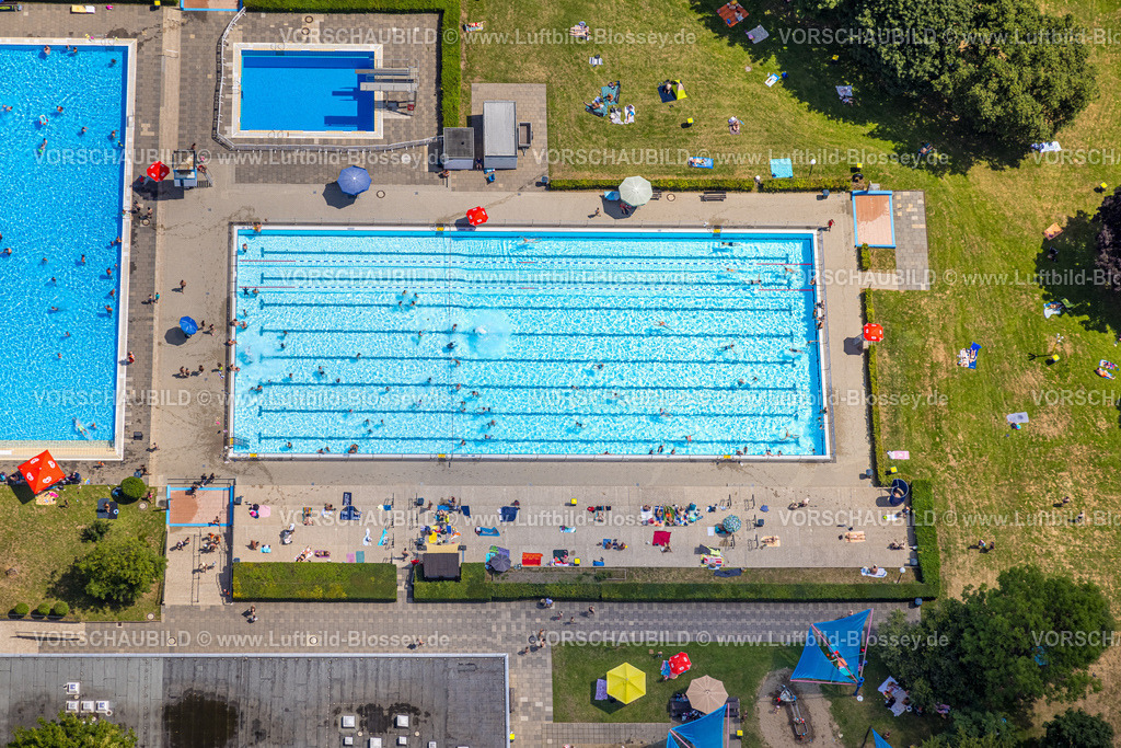 Essen230708009Kettwig | Luftbild, Schwimmzentrum Kettwig, Badegäste, Kettwig, Essen, Ruhrgebiet, Nordrhein-Westfalen, Deutschland
