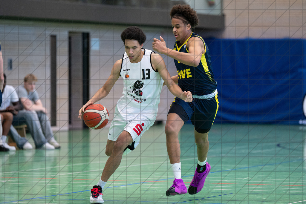JBBL 24/25 | 04.04.2025 | Charisma Young Bulls vs. Baskets Juniors Oldenburg | 2. Runde PlayOffs Gruppe Nord, 2. Spiel | JBBL 24/25 | 04.04.2025 | Charisma Young Bulls vs. Baskets Juniors Oldenburg | 2. Runde PlayOffs Gruppe Nord, 2. Spiel - - - - - CREDIT, www.bullenfotos.de, Martin König, Hörner Weg 40, D-49078 Osnabrück, +4917663732967, Nutzung und Weitergabe nur zu den vereinbarten Zwecken. Presseanfragen an Urheber. Alle Rechte beim Urheber. - - - - - - Realisiert mit Pictrs.com