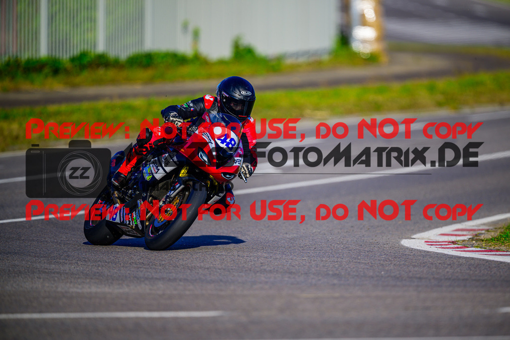 STK600 | Fotograf Mathias Schmid
Sportfotograf,
Eventfotograf,
Hochzeitsfotograf,
Portraitfotograf