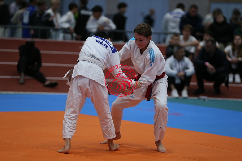 AT3Y1213 | Fotos vom Adler Cup - Pictures from Adler Cup

Hier findet Ihr alle Eindrücke und großen Momente der Adler Cup Wochenenden. Here you will find all impressions and great moments of the Adler Cup weekends. - Realisiert mit Pictrs.com