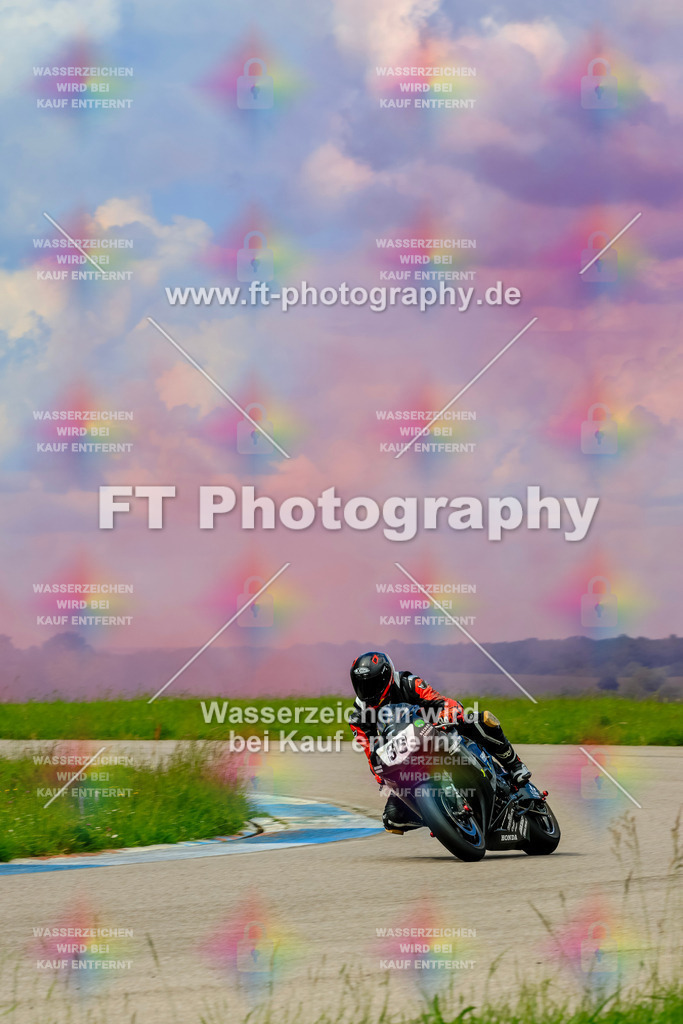 MotoTeam-1136 | Hier findet Ihr Bilder von Touristenfahrten auf der Nürburgring Nordschleife oder von anderen Veranstaltungen die ich besucht habe. Viel Spass beim Durch Schauen 