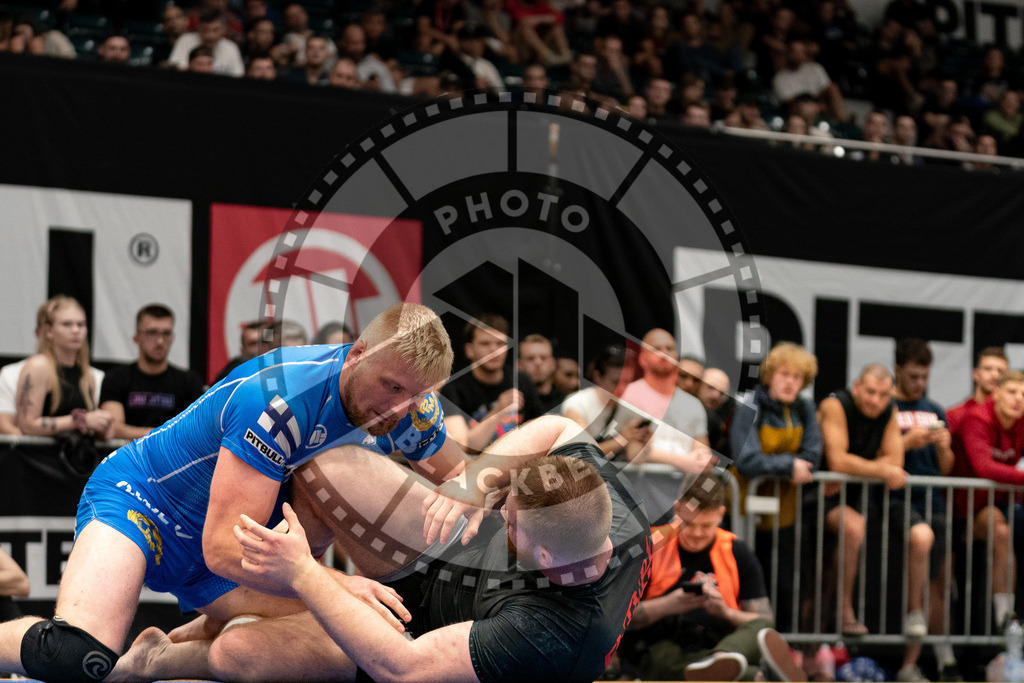 20230916PBB5526 | Fighters compete during the grappling tournement ADCC Trials (European, Middle East and African Championship) in Warsaw, Poland, on September 16, 2023.