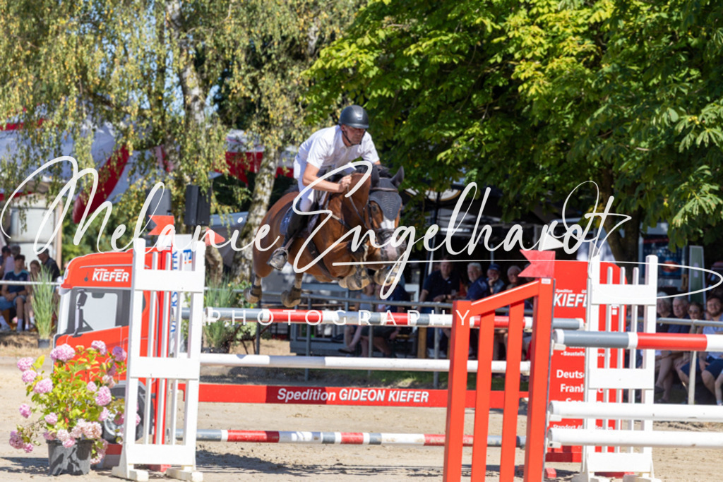 7I8A3054 | melanie-engelhardt-photography - Realisiert mit Pictrs.com