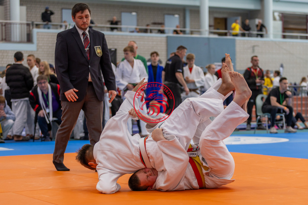 Internationaler Adler Cup 2024 | Foto vom Internationalen Adler Cup Judo Turnier im Sport- und Freizeitzentrum Kalbach im Oktober 2024 - Realisiert mit Pictrs.com