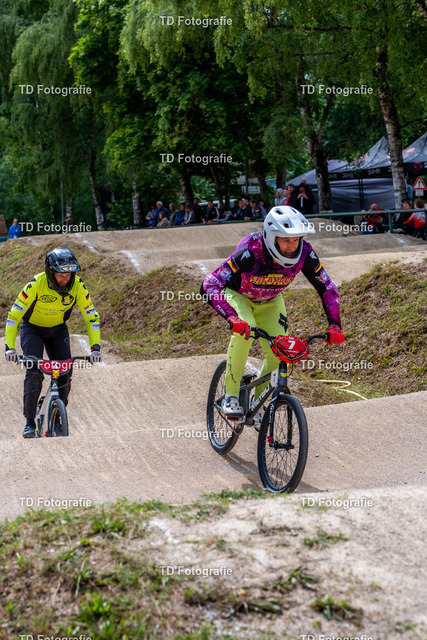 BayBMX2026-05466 | Fotogalerie von Thomas Dettweiler mit Eventbildern und lizenzfreien Fotos. Perfekt als Wandbild, für Büro, Website oder private Nutzung. - Realisiert mit Pictrs.com
