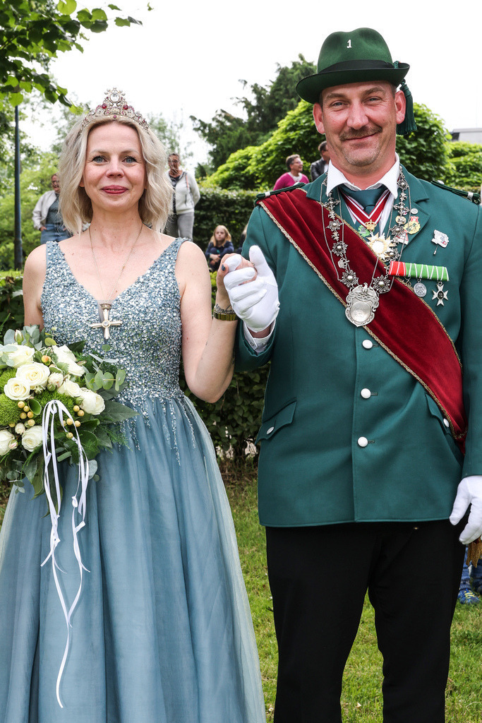 top-top.de 240602-116 | Foto, Video, Fotografie, Videografie, Fotobox, DJ, Discjockey, Musik, Musikbox, Veranstaltung, Photobooth, Amazon, Ebay, Buchtipp, Bestseller, Autor, Verlag, Buch, Wesel, Hamminkeln, NRW, Dinslaken, Rees, Drohne, Hochzeit, Party, Fotobox, Wesel, Fotograf