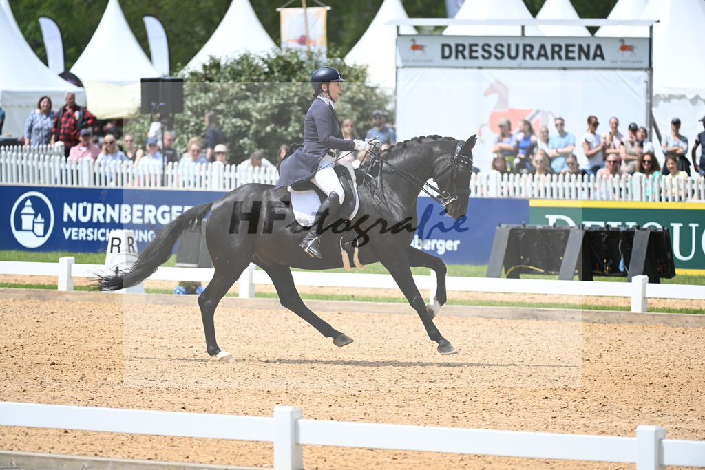 Borgmann-Reuter_Sanrico_11233650 | hf-fotografie - Realisiert mit Pictrs.com