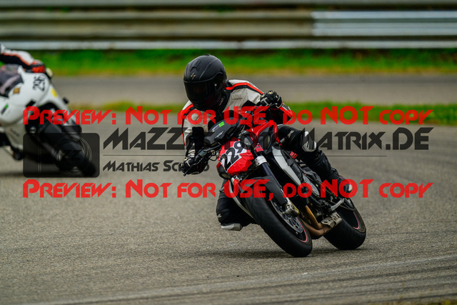 MaZZes_Fotomatrix_20241003_6007705_0546 | GRUEN