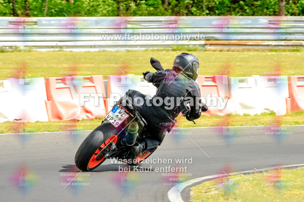 _OTO2548 | Hier findet Ihr Bilder von Touristenfahrten auf der Nürburgring Nordschleife oder von anderen Veranstaltungen die ich besucht habe. Viel Spass beim Durch Schauen 