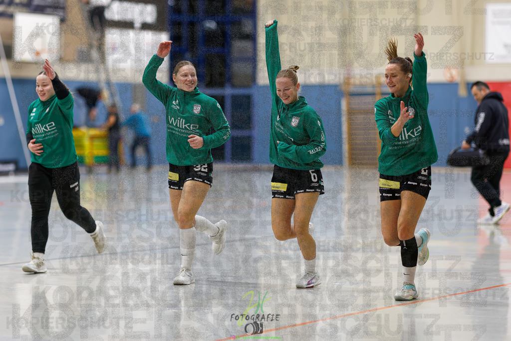 Frauen Regionalliga (HHV); HSG Wettenberg - HSG Twistetal | Frauen Regionalliga (HHV); HSG Wettenberg - HSG Twistetal am 08.11.2025 in Launsbach (Wettenberg) (Halle GS Launsbach (Wettenberg))Photo © 2025 - Jörg Heinrich - Realisiert mit Pictrs.com