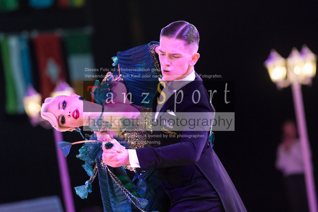 20241215_WDSF_Open_Youth_Std-Riga-9692 | Tanzsportbilder, Standardtanz, Lateintanz, WDSF, DTV, LTVB, dancecomp, goc, hessen tanzt, blaues band der spree, walzer, tango, wiener walzer, slowfox, quickstepp, samba, rumba, cha-cha-cha, paso doble. jive, hd-kroft photography, turniertanzsport