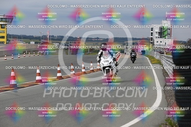 2016-06-30-PBK-1764 | Sportfotografie; SlowMotion; Video; Rennstrecke; Hafeneger; RSE; Speer; Trackday; Motorsportarena; Hockenheimring; Brno; Most; Barcelona; Valencia, Benny; Kaetzmer;