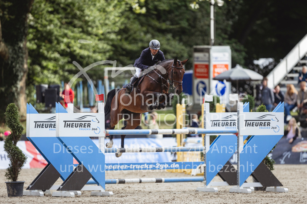 240915_OWLCh_Youngster6y-530 | Deine schönsten Turniermomente als professionelle Fotos! Entdecke hochwertige Pferdesport-Fotografie im Online-Shop. Jetzt Fotos finden & bestellen!