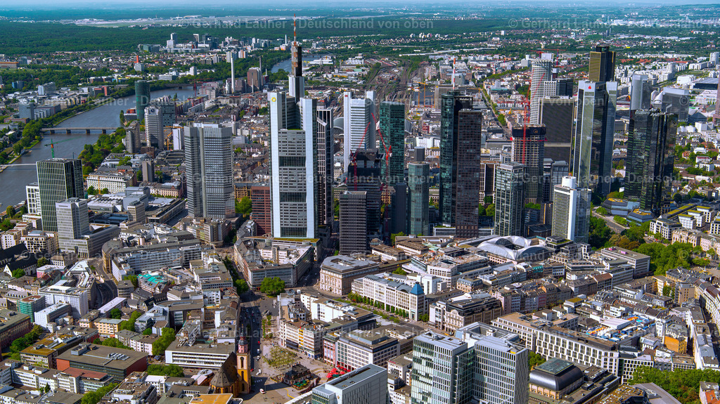 3800130 | Skyline Frankfurt am Main