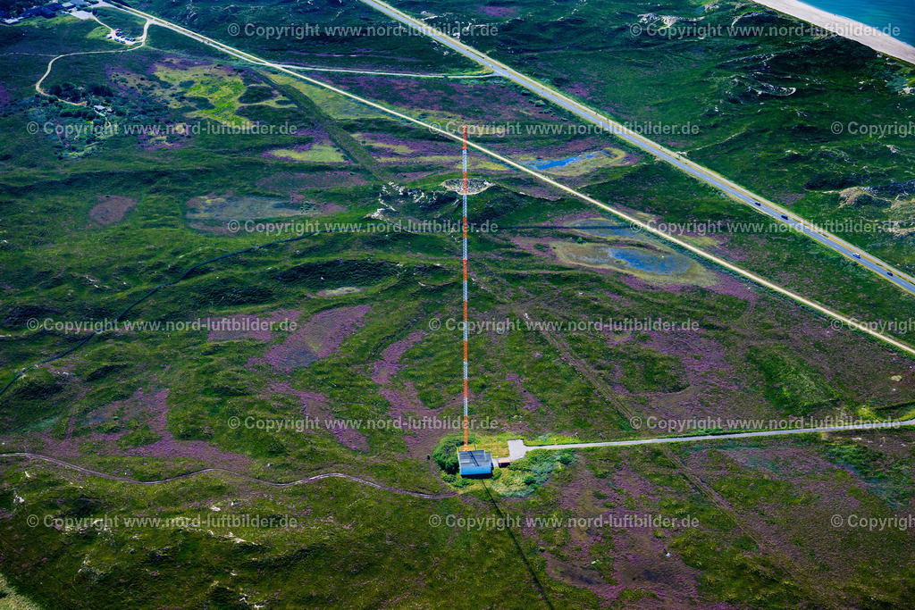 Sylt_Hörnum_Puan_Klent_Northwest_European_Loranc_System_Sendemast_ELS_9888130825 | SYLT 13.08.2025 Funkturm und Sendeanlage als Grundnetzsender Loran C Station in Sylt im Bundesland Schleswig-Holstein, Deutschland. // Funkturm and transmission system as basic network transmitter Loran C Station in Sylt in the state Schleswig-Holstein, Germany. Foto: Martin Elsen