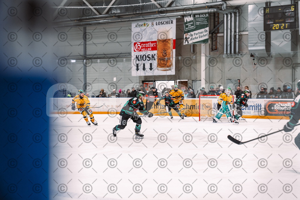 Alligators_vs_Toelz_18_11_2025-43 | Höchstadt Alligators Fotogalerie: Eishockey-Action aus Franken. Professionelle Spielfotos, Portraits & Stadionbilder zum Download. Jetzt entdecken! - Realisiert mit Pictrs.com