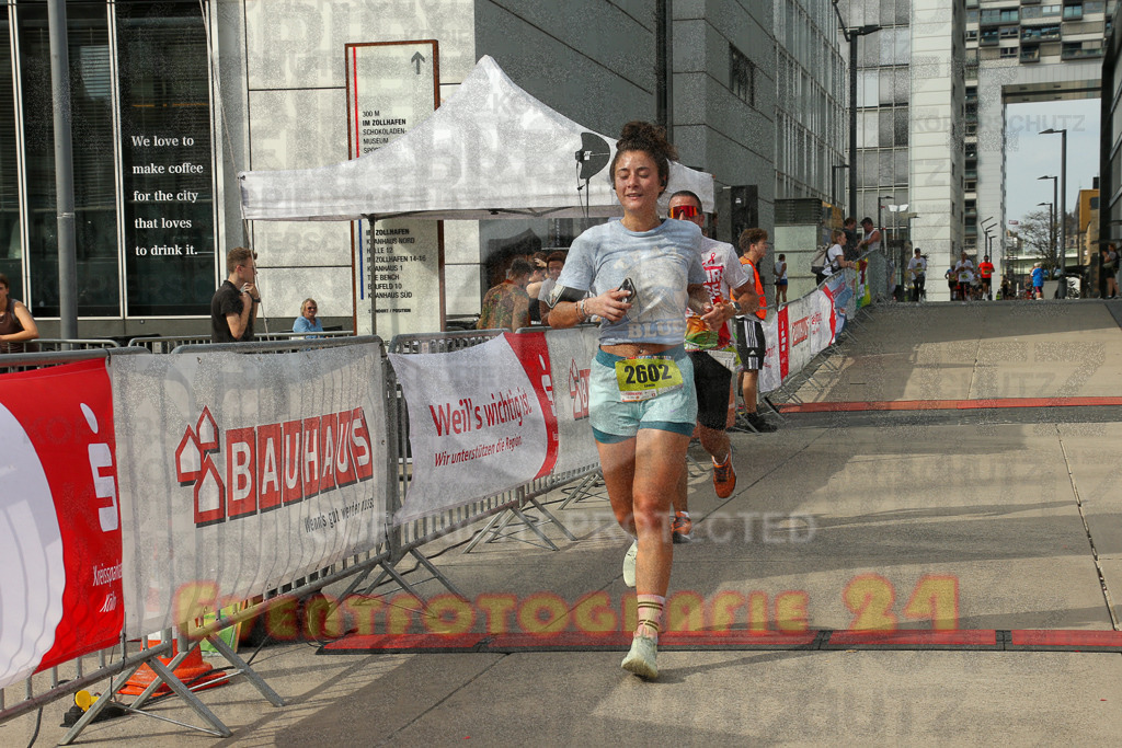 250920_1522_EX1_9144 | Sportfotografie im Rhein-Sieg Kreis, Köln, Bonn, NRW, Rheinland Pfalz, Hessen, etc. Unser Tätigkeitsfeld umfasst den Laufsport vom Volkslauf über den Marathon, Duathlon, Triathon bis zum Ultralauf wie Kölnpfad Ultra oder Schindertrail.
