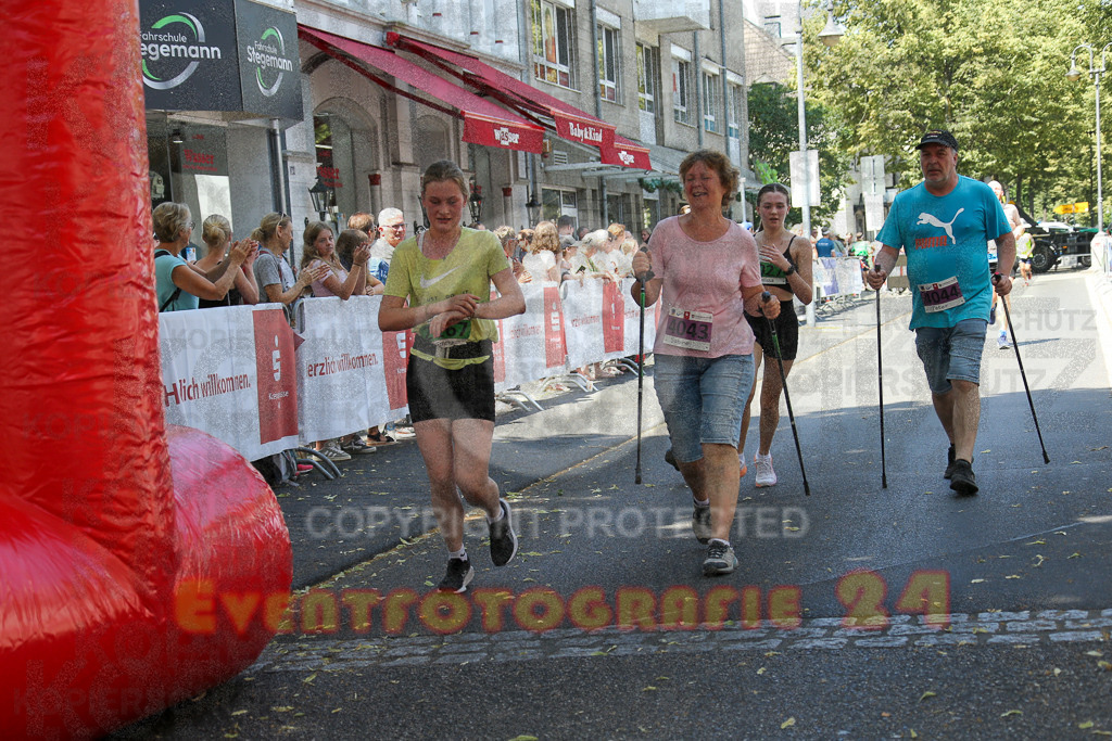 250621_1222_EX1_5738 | Sportfotografie im Rhein-Sieg Kreis, Köln, Bonn, NRW, Rheinland Pfalz, Hessen, etc. Unser Tätigkeitsfeld umfasst den Laufsport vom Volkslauf über den Marathon, Duathlon, Triathon bis zum Ultralauf wie Kölnpfad Ultra oder Schindertrail.