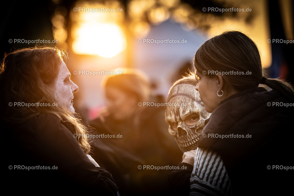 Halloween Run 2024 in Koeln, 31.10.2024 | Impressionen vom Halloween Run 2024 am 31.10.2024 in Koeln (Forstbotanischer Garten Rodenkirchen). Foto: BEAUTIFUL SPORTS/Axel Kohring