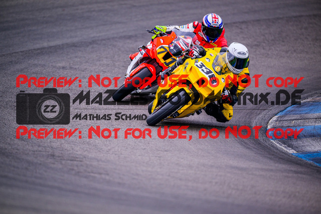 MaZZes_FotoMatrix_240614_6007705_2-29 | WEISS