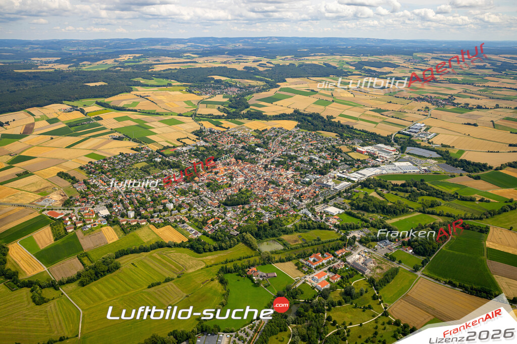 Das Luftbild zeigt :  Bad Rodach - Die Luftaufnahme wurde 2024 vom UL-Flugzeug aus erstellt ( keine Drohne ) - Hochauflösende Luftaufnahme - Für grossformatige Ausdrucke geeignet. Die Geschenkidee !Mit Lizenz und Bildrechte bestellbar