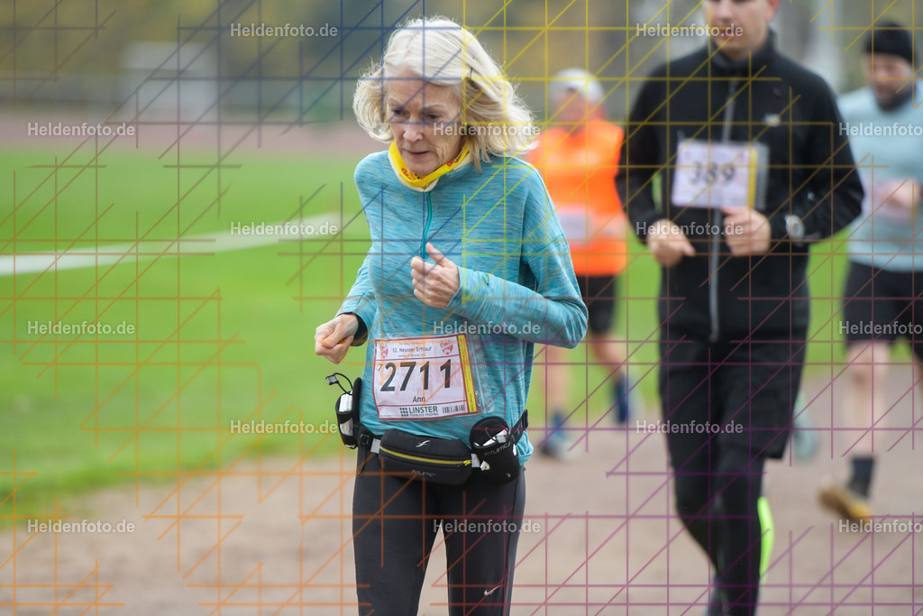 Neusser Erftlauf 2025  | 15km Neusser Erftlauf 2025 Foto: Heldenfoto.de