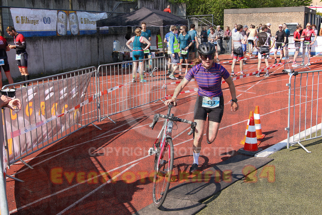 220424_1109_EV8_8928 | Sportfotografie im Rhein-Sieg Kreis, Köln, Bonn, NRW, Rheinland Pfalz, Hessen, etc. Unser Tätigkeitsfeld umfasst den Laufsport vom Volkslauf über den Marathon, Duathlon, Triathon bis zum Ultralauf wie Kölnpfad Ultra oder Schindertrail.