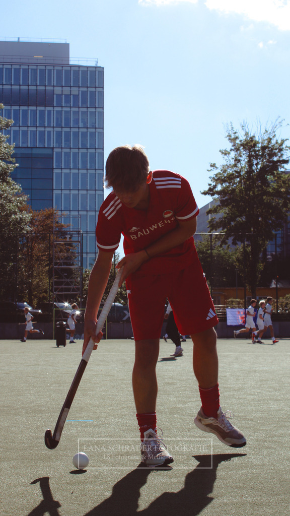 MU14 FINALE Westdeutsche Meisterschaft  Rot-Weiß Köln - HTC Uhlenhorst Mülheim 24.09.23 Düsseldorf-007 | lanaschraderfotografie - Realisiert mit Pictrs.com