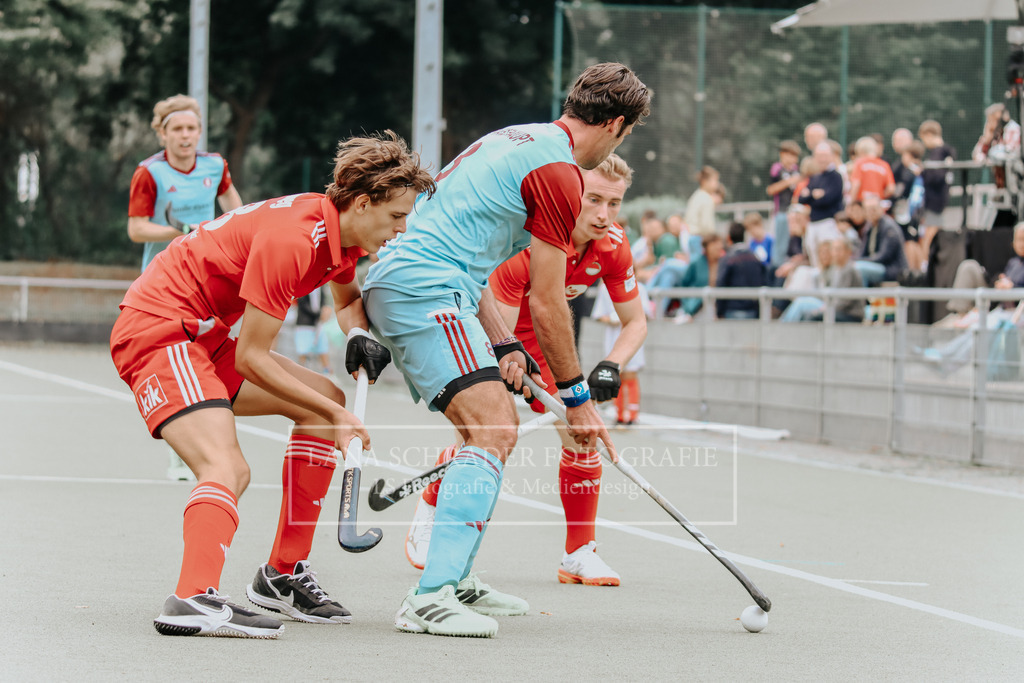 Herren_Bundesliga_02_F_RWK-UHC_21.09.25_Köln (312 von 471) | lanaschraderfotografie - Realisiert mit Pictrs.com