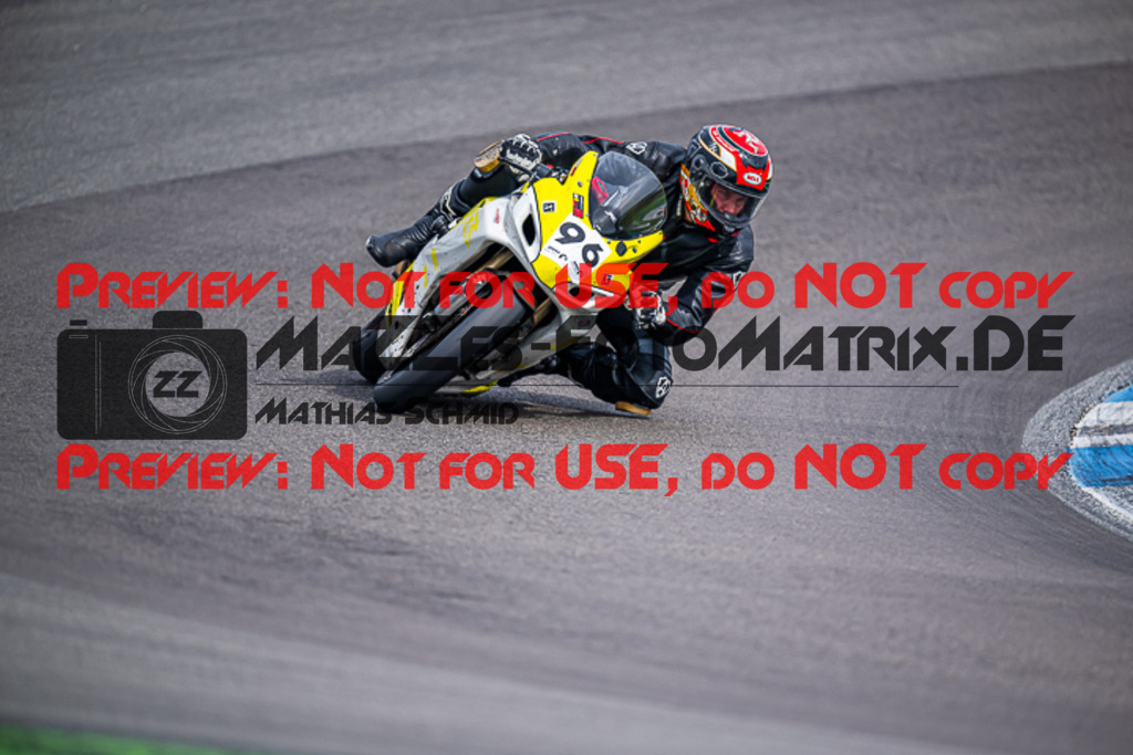 MaZZes_FotoMatrix_230410_2568 | ROT