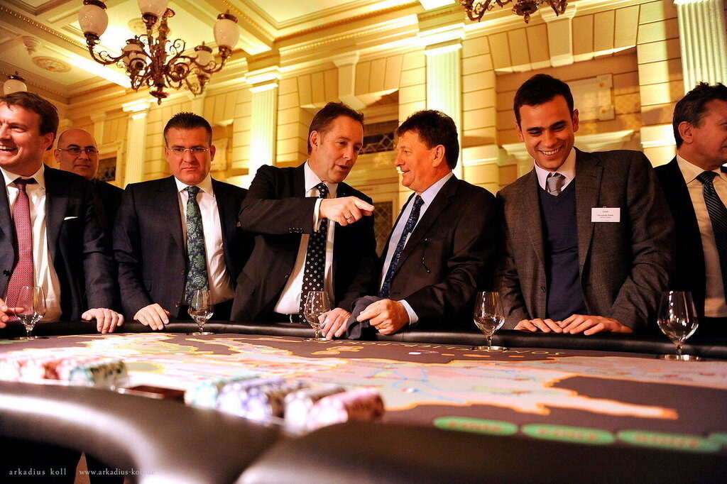 Arkadius_Commercials_114 | Mein Name ist Arkadius. Ich fotografiere Ihre Hochzeit in Frankfurt und im Umkreis von 200 km. Als Fotograf bin ich noch bekannt im Bereich Business- und Modefotografie.