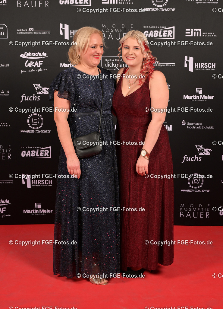 20240114-fge-fotos-0352 | Eröffnungsball der FGE am 14.01.2024 im Alten Stadttheater in Eichstätt. - Realisiert mit Pictrs.com