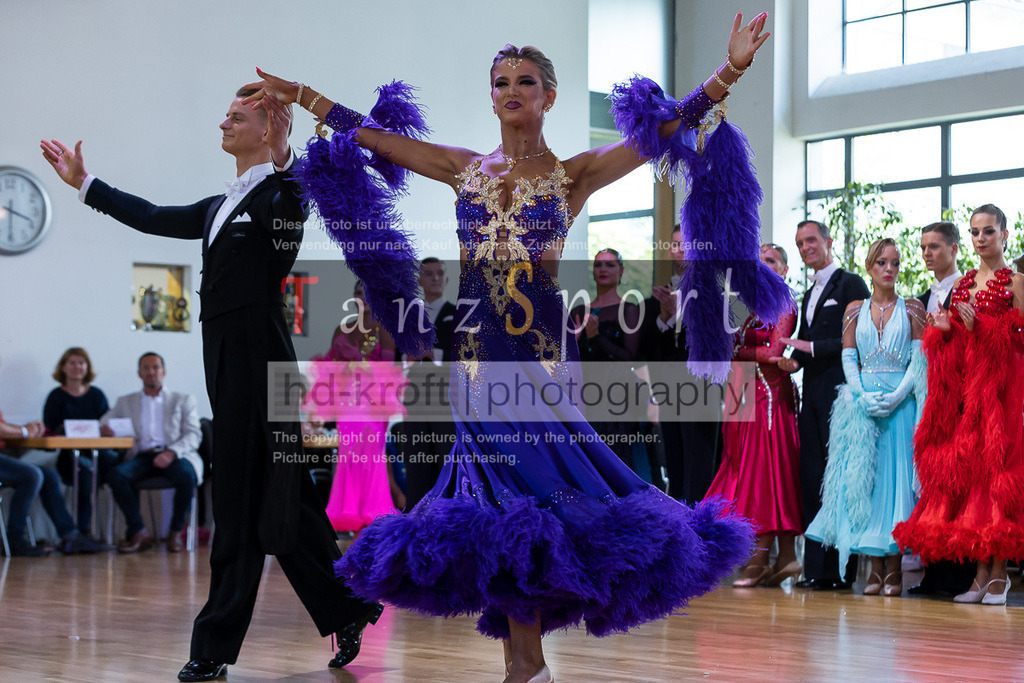 20240615_DM-HGR-Kombi_09907 | Tanzsportbilder, Standardtanz, Lateintanz, WDSF, DTV, LTVB, dancecomp, goc, hessen tanzt, blaues band der spree, walzer, tango, wiener walzer, slowfox, quickstepp, samba, rumba, cha-cha-cha, paso doble. jive, hd-kroft photography, turniertanzsport