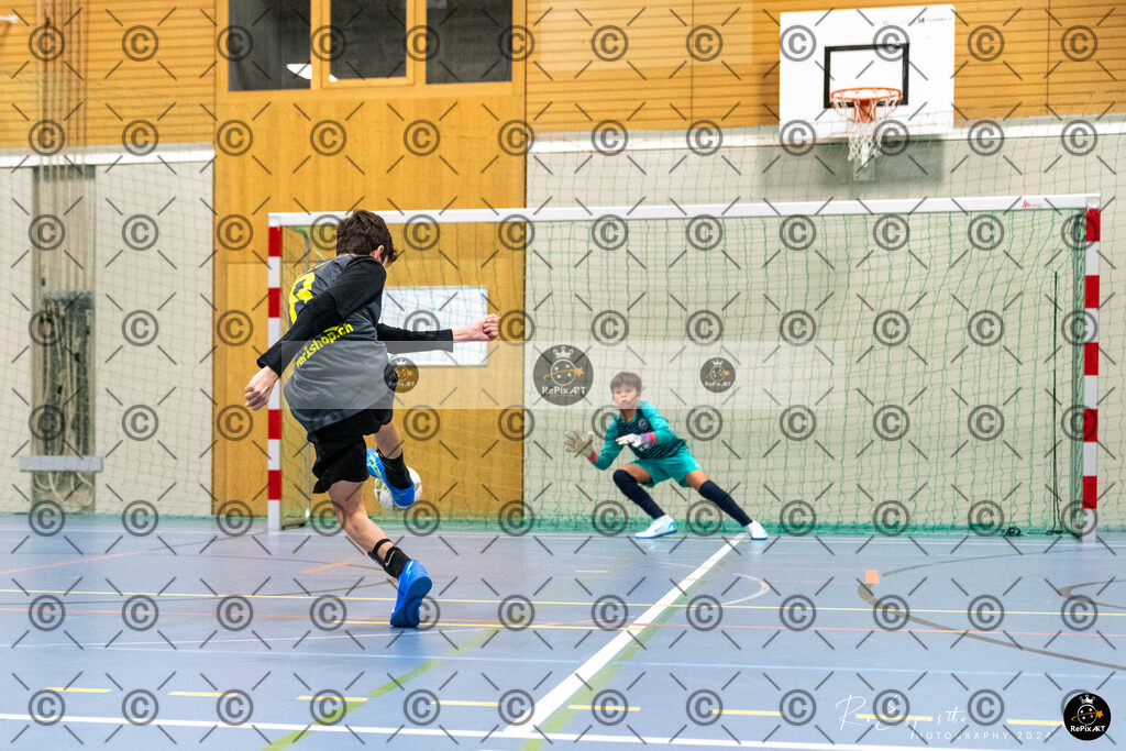 20241130_FCR-Hallenturnier-D-6_017 | Sport und Naturfotografie von Roberto Esposito zeigt echte Momente Bewegung und die Schönheit der Natur. Ausdrucksstarke Bilder schaffen Emotionen.