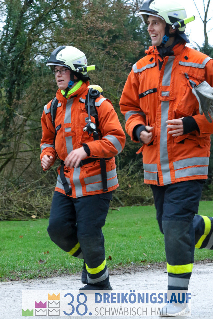 5km Roewisch Wohnbau Cup | 3 Koenigslauf 2024 5km Roewisch Wohnbau Cup - Realisiert mit Pictrs.com