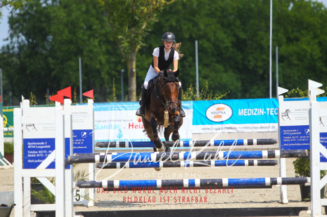 Gut Blee25_Amateuer Stilsprpfg Kl L_0051 | Turniersportfotografie; Pferdefotografie; Dressurfotografie