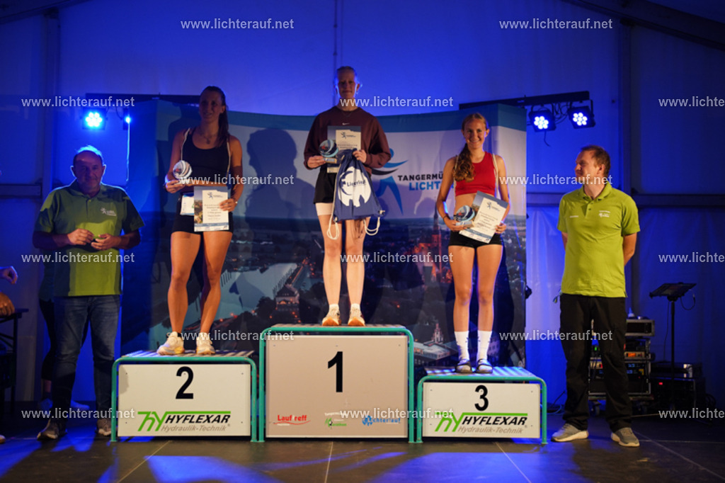 FSC00343 | Lichterlauf  - Realisiert mit Pictrs.com