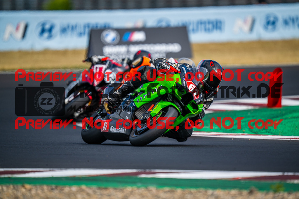 MaZZes_FotoMatrix_220625_2302 | PROSUPERSTOCK