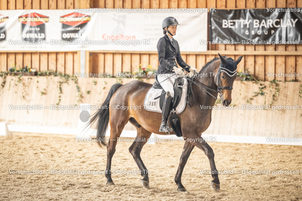 _D5A9302 | Emotionale Pferde- & People-Fotografie rund um Heidelberg, Leimen & Umgebung. Natürliche Fotos von Pferd, Mensch & Familie. Jetzt Termin sichern!