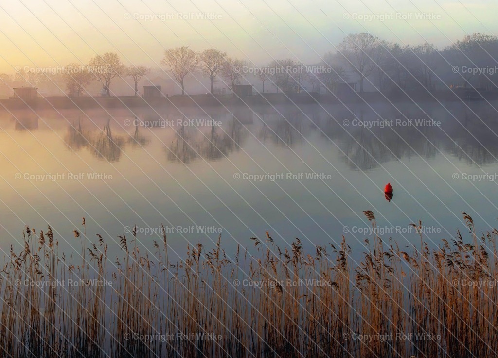 Friesensee Morgendämmerung2 | Rolf Wittke  - Realisiert mit Pictrs.com