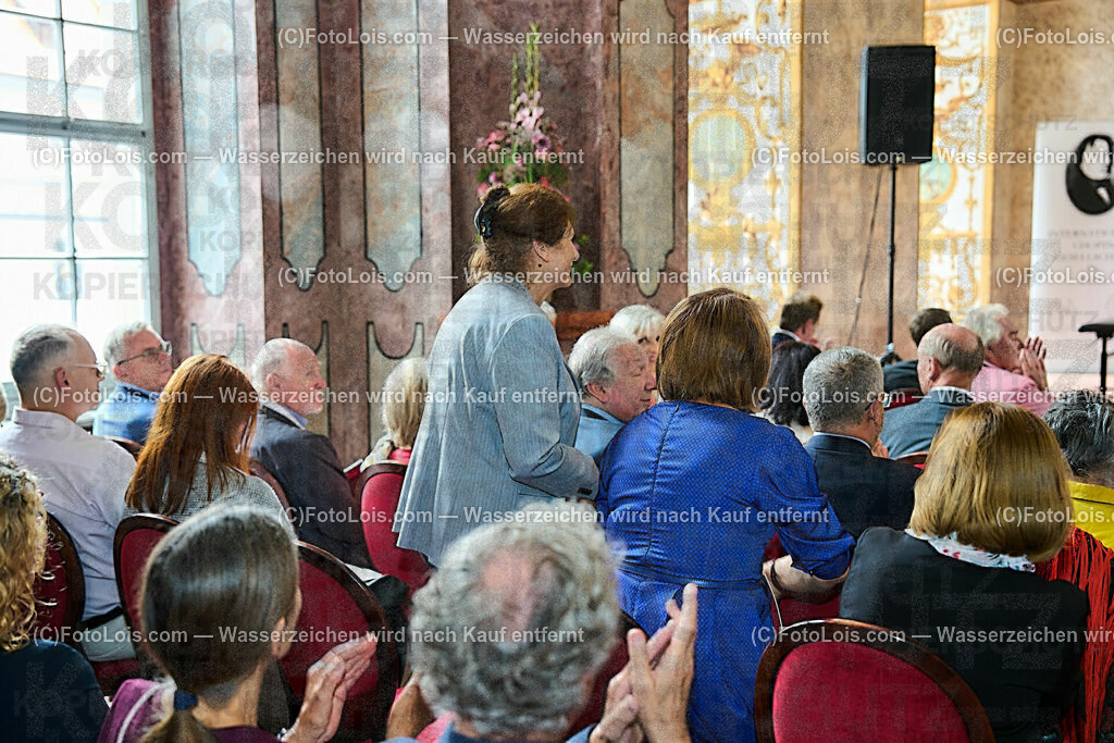 ALP0149_XXXIX_Chopin-Festival_Eroeffnung | (C)FotoLois.com, Alois Spandl, XXXIX. internationales CHOPIN-Festival in der Kartause Gaming, Eröffnung des Festivals mit Einmarsch der Goldhaubengruppe Lackenhof mit der Musikkapelle Gaming sowie den Ehrengästen und Eröffnungsansprachen in der Barockbibliothek, Fr 4. August 2023.