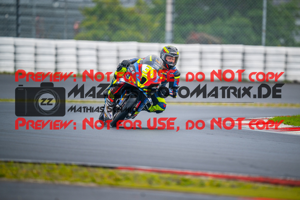 MaZZes_FotoMatrix_240830_6007705_3518 | STK1000