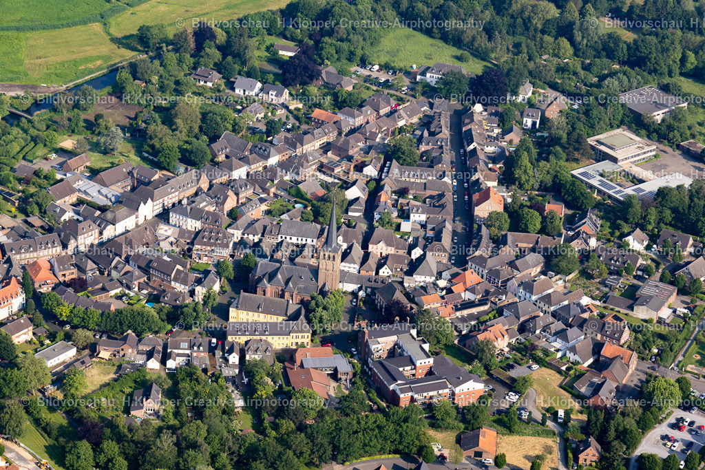 Luftbilder-Wachtendonk-Kreis-Kleve-9591 | Luftbilder Wachtendonk am Niederrhein Burg Niers Mittelalter Freizeit Luftbildfotografie - Realisiert mit Pictrs.com