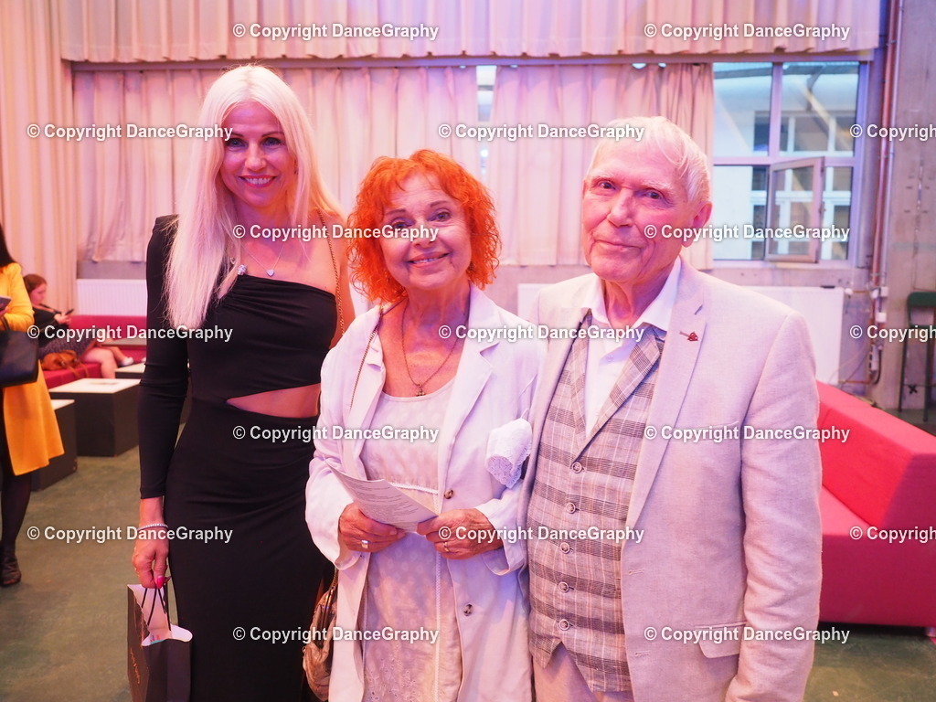 P7261586 | DanceGraphy - Realisiert mit Pictrs.com