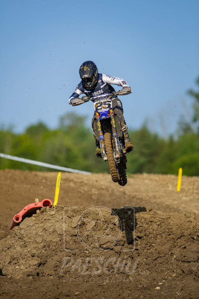 MXO (52) | Paeschuphoto Shop - Wer nicht sucht der auch nicht findet.Ob Motocrossbilder oder von einem besuchtem Spiel, Hauptsache Action. - Realisiert mit Pictrs.com