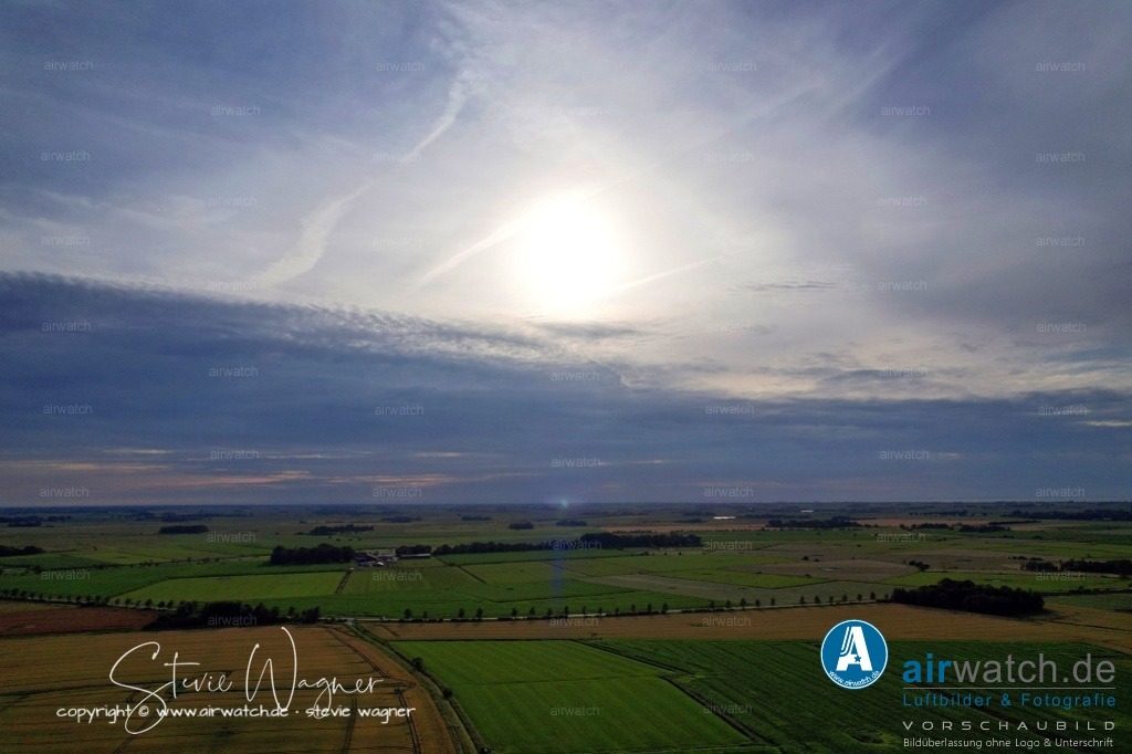 Eider - Hemmerdeich | Entdecken Sie atemberaubende Luftbilder und Fotografien auf airwatch.de - Tauchen Sie ein in eine Welt voller faszinierender Aufnahmen aus der Vogelperspektive.