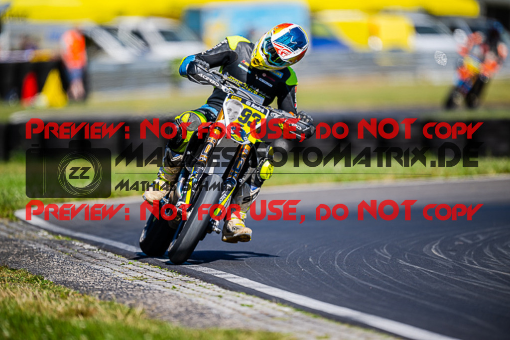 MaZZes_FotoMatrix_220702_288 | S1