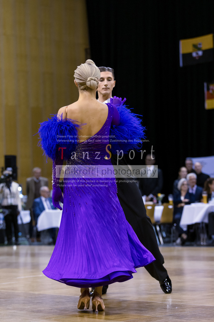 20241102_DM_HGR_Std_15815 | Tanzsportbilder, Standardtanz, Lateintanz, WDSF, DTV, LTVB, dancecomp, goc, hessen tanzt, blaues band der spree, walzer, tango, wiener walzer, slowfox, quickstepp, samba, rumba, cha-cha-cha, paso doble. jive, hd-kroft photography, turniertanzsport