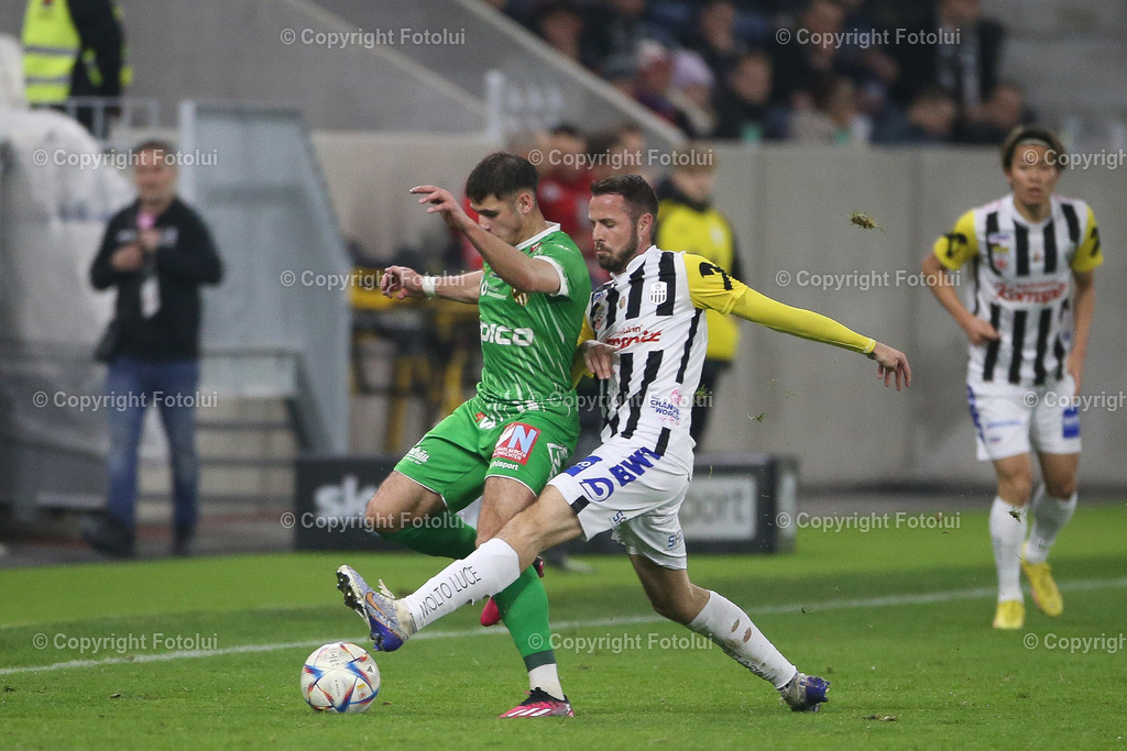 A_LUI_20230224_0009 | SPORT FUSSBALL ADMIRAL BUNDESLIGA 2022/23 LASK VS SC AUSTRIA LUSTENAU

IM BILD: Rene Renner (Lask),  Nemanja Motika (SC Austria Lustenau)
FOTO:FOTOLUI/UW