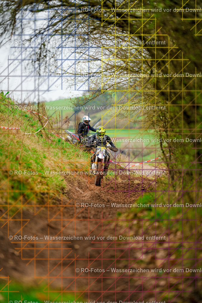 4 Lauf Mernes-990 | Sportfotografie von RO-Fotos: Motorsport, Motocross, Enduro, Laufveranstaltungen und Triathlon. Professionelle Fotos von Sportlern und Events. - Realisiert mit Pictrs.com